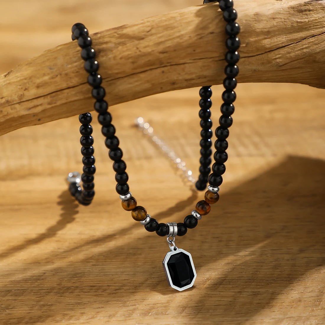 Lucentelli Black Charm Pendant