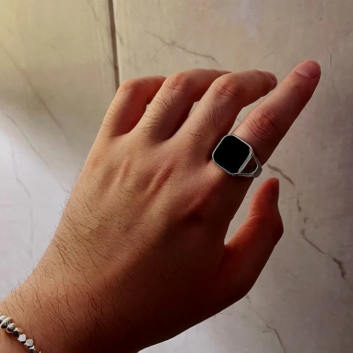 Lucentelli Onyx Square Ring