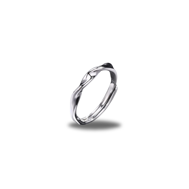 Lucentelli Simple Twisted Ring